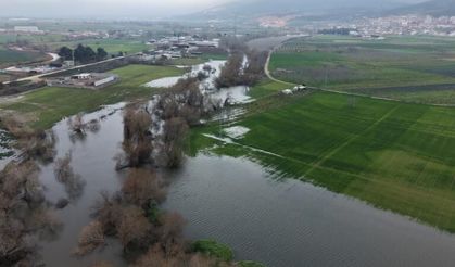 Bursa'da yağış etkili oldu