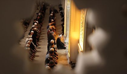 Ramazan ayının ilk teravih namazı kılındı