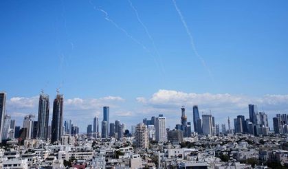 Tel Aviv'de sirenler çaldı