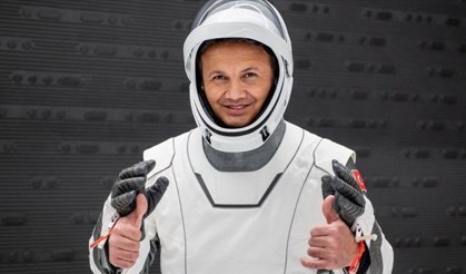 İlk astronotumuz Alper Gezeravcı çocuklarla buluşuyor