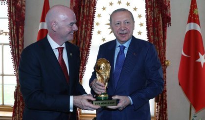 Erdoğan FIFA Başkanı Infantino'yu kabul etti