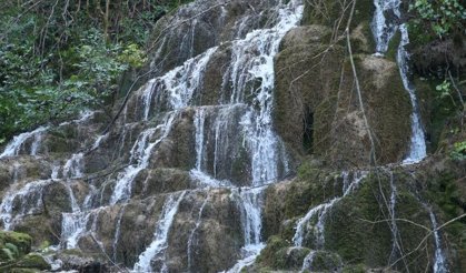Kastamonu'da şelalelerin debisi yükseldi