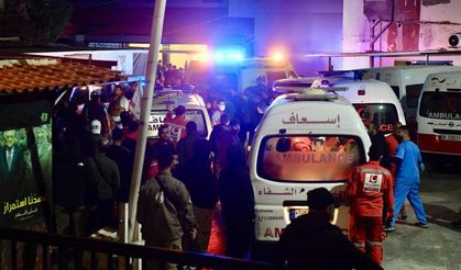 İsrail Lübnan'da ambulansı vurdu!
