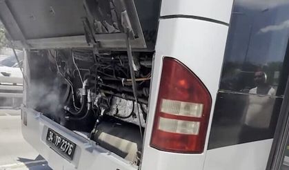 Bahçelievler'de metrobüste yangın