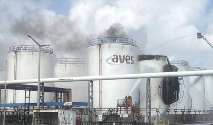 Mersin'de akaryakıt depolama tesisinde yangın