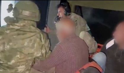 Malatya'da mahsur kalan vatandaşlar helikopterle kurtarıldı