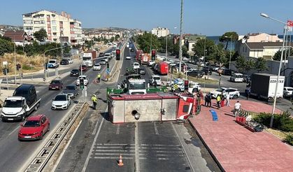 İstanbul'da otomobille itfaiye aracı çarpıştı