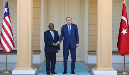 Erdoğan Liberya Cumhurbaşkanı Boakai ile bir araya geldi