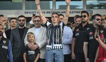 Trossard Beşiktaş için İstanbul'da