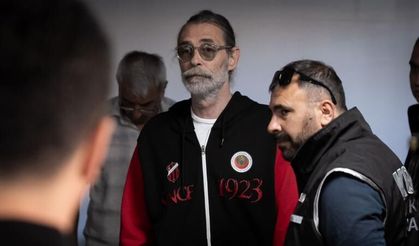 Erdal Beşikçioğlu görevinden uzaklaştırıldı