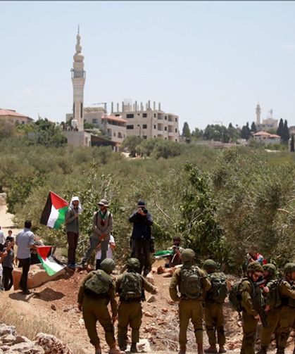 İsrail Batı Şeria'da Filistinli bir çocuğu katletti