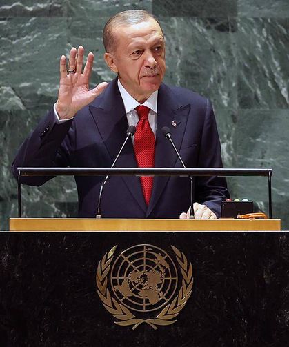 Başkan Erdoğan'ın konuşması neden yarıda kesildi? İşte detaylar..