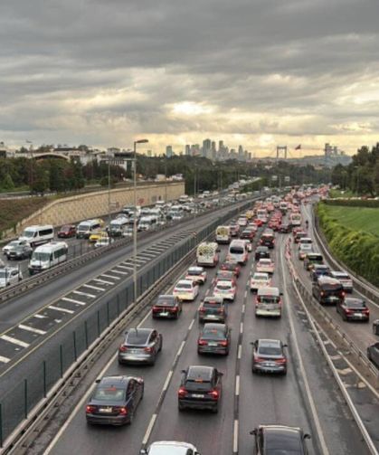 İstanbul'da trafik yoğunluğu yüzde 80'e ulaştı