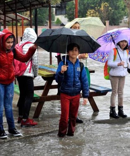 Antalya'da 5 ilçede eğitime ara