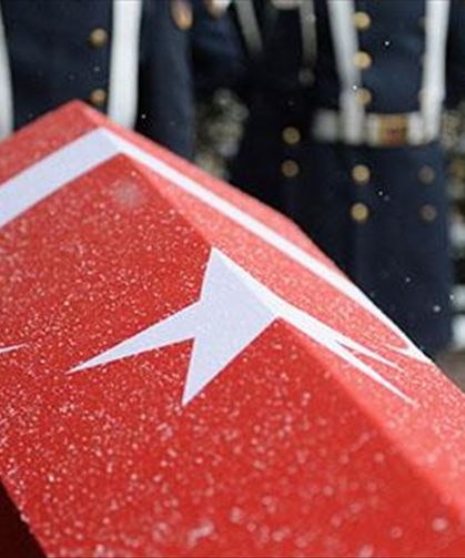 Hakkari'de bir askerimiz şehit oldu