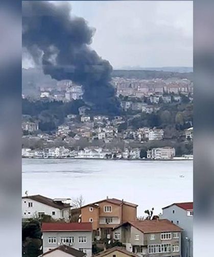 İstanbul'da iş yeri yangını