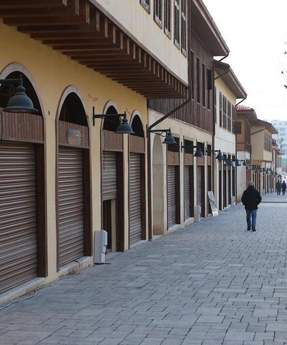 Antakya'nın tarihi çarşısı ayağa kalkıyor