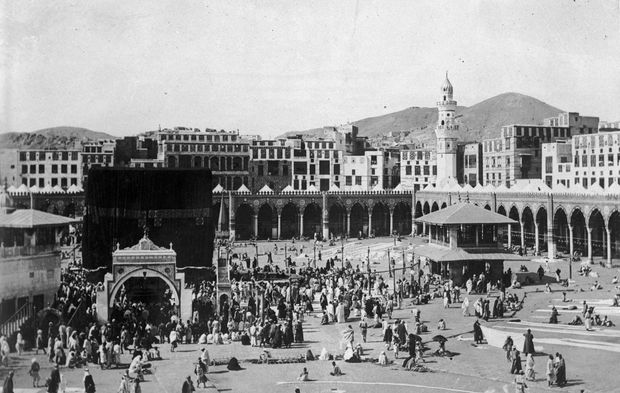 Meğer Fahreddin Paşa çekmiş! Bir asır önce Medine