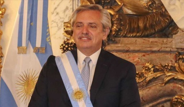 Arjantin Devlet Başkanı Milei, Madrid'de İspanya Başbakanı Sanchez'e yönelik suçlamalarda bulundu