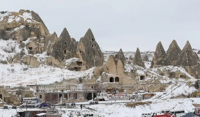 Karla örtülen Kapadokya