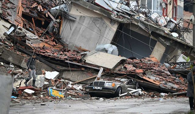 Hatay'da depremin üçüncü yılı nedeniyle 6 Şubat'ta eğitime ara verilecek