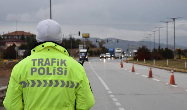 Polisin önünde drift atan sürücüye ceza ağır kesildi