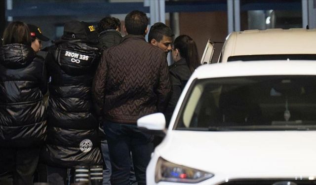 Dilan Polat "Cumhurbaşkanına hakaret" suçundan gözaltına alındı