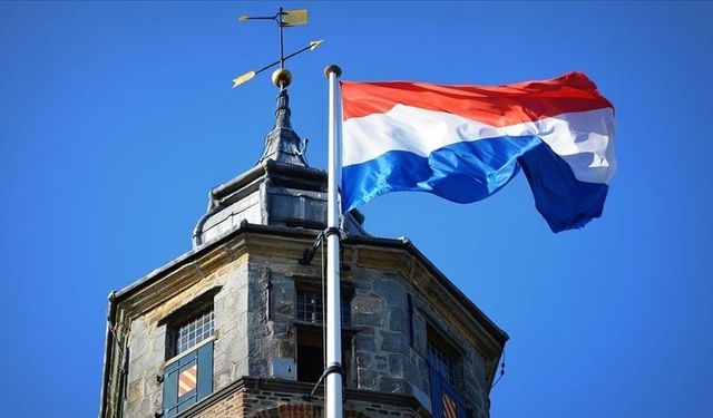 Hollanda'da İsrail'in Gazze'ye yeniden başlattığı saldırılar protesto edildi