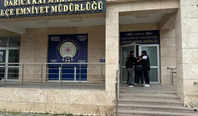 Kocaeli'de geri dönüşüm tesisinde yangın