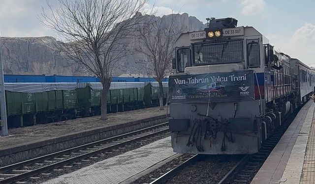 İran-Van tren seferleri yeniden başladı!