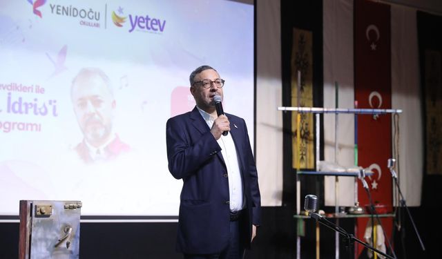 Yenidoğu Okulları’ndan Mevlâna İdris’e Vefa Programı  Şair ve yazar Mevlâna İdris, İstanbul’daki Programla Anıldı