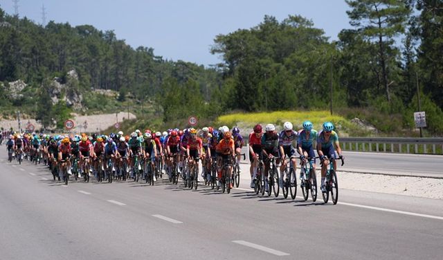 60. Cumhurbaşkanlığı Türkiye Bisiklet Turu'nun 2. etabını Hollandalı sporcu Tibor Del Grosso kazandı