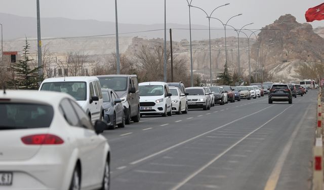 Bayram tatili nedeniyle Kapadokya'da yerli turist yoğunluğu