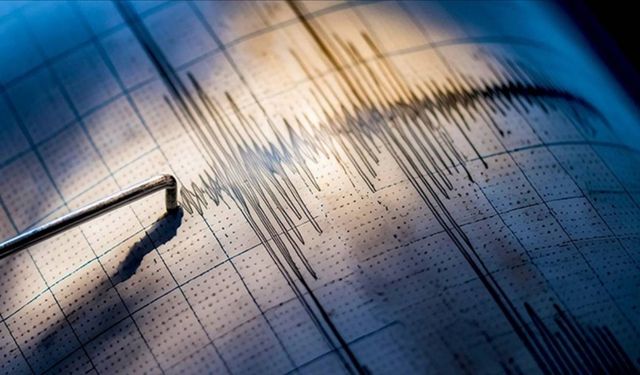 İstanbul'da şiddetli deprem!