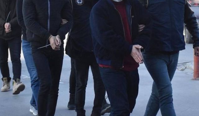 229 milyon lira dolandıran suç şebekesi çökertildi