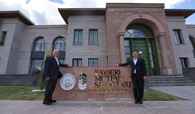 Vali Çiçek’ten Başkan Büyükkılıç’a ‘Mutfak Sanatları Merkezi’ Övgüsü