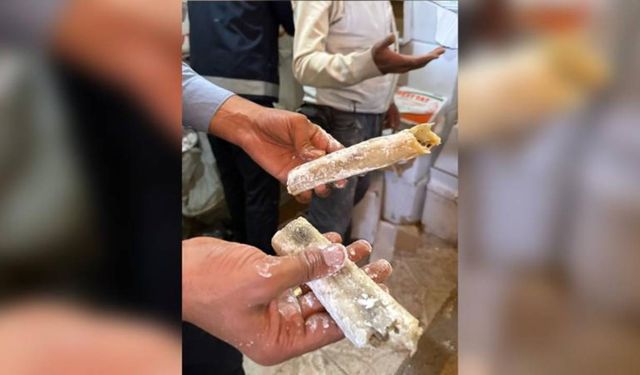 Şanlıurfa'da 2 ton küflenmiş lokum ele geçirildi