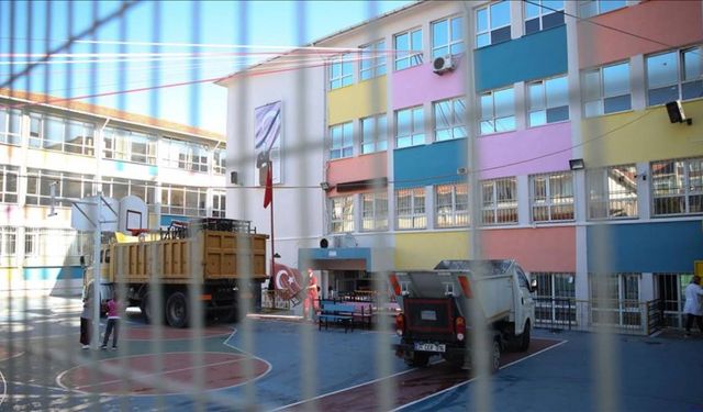 MEB'den İstanbul okullarına deprem denetimi başladı