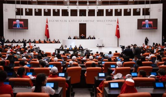 TBMM Genel Kurulu'nda 23 Nisan özel oturumu gerçekleşti