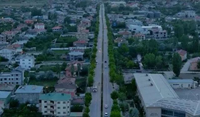 Van’ın tarihi değeri yok olmak üzere: İskele Caddesi’nin acil müdahaleye ihtiyacı var