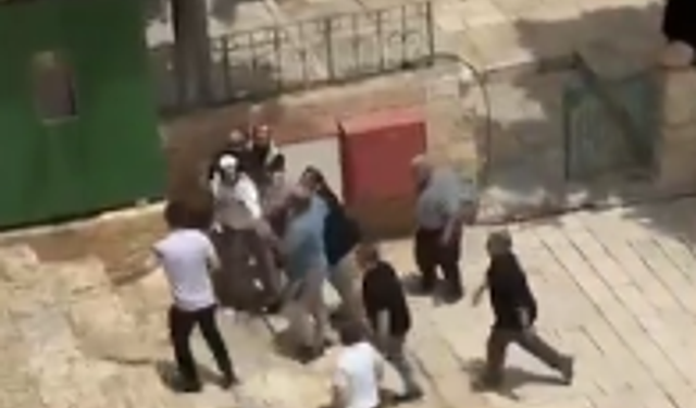 Mescid-i Aksa'da Talmud ritüeli yapmaya kalkan Yahudilere şok!