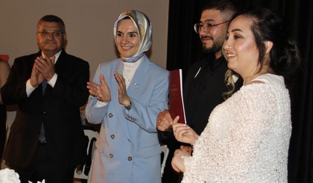 Aile ve Sosyal Hizmetler Bakanı, Sinop’ta nikah törenine katıldı