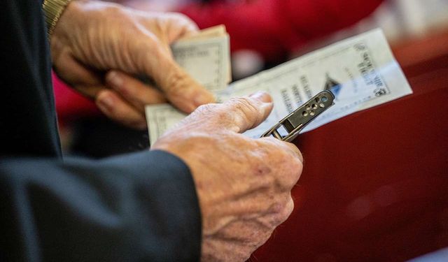 2025 Kurban Bayramı Öncesi Hızlı Tren ve Otobüs Biletleri Tükeniyor mu?