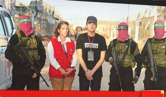 Anlaşma sonrası kritik adım: Hamas ABD'li esiri serbest bıraktı