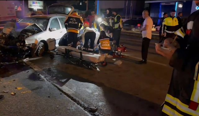 Çorum'da akaryakıt tankeriyle çarpışan otomobilin sürücüsü yaşamını yitirdi