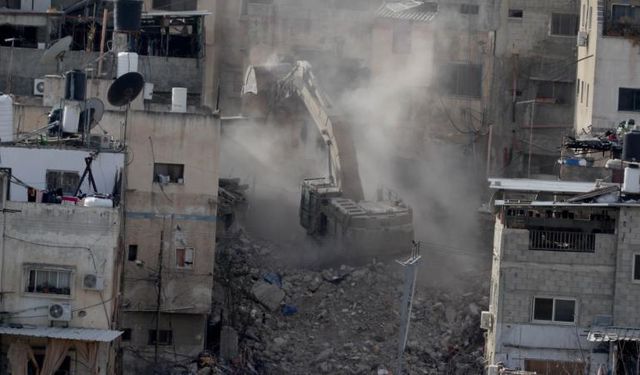 İşgalci İsrailliler, Batı Şeria'da yeni bir kaçak yerleşim yeri inşa etti