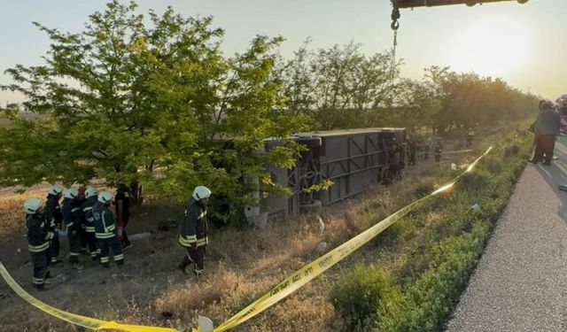 Bayram sabahı otobüs kazası: 1 ölü, 26 yaralı