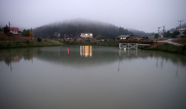 Eğriçimen Yaylası'nda soğuk hava ve sağanak etkili oluyor