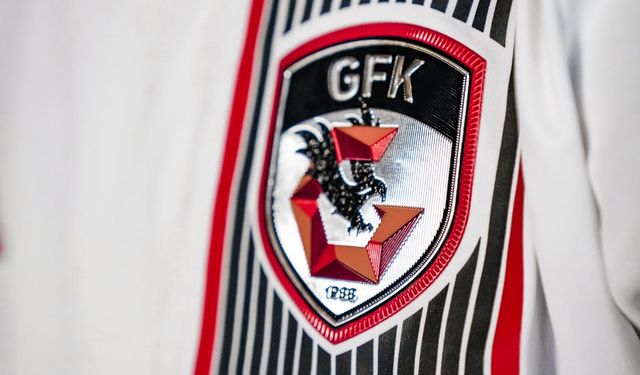 Gaziantep FK'nin yeni sezon formaları tanıtıldı