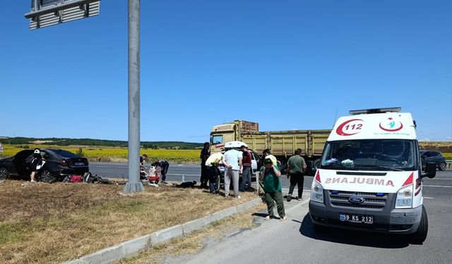 Tekirdağ'da iki otomobil çarpıştı, 9 kişi yaralandı
